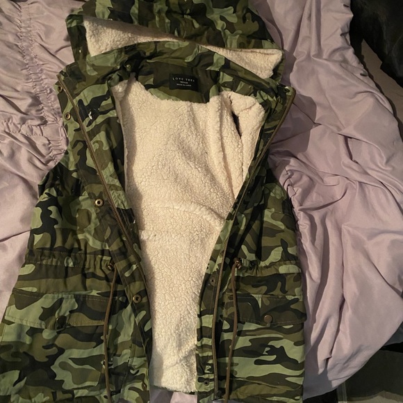 Camo vest jacket love tree - Picture 2 of 2